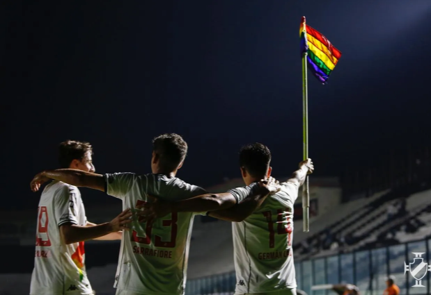 ORGULHO LGBT : Clubes participam de campanha